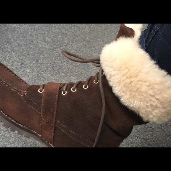 Ralph Lauren suede and lamb skin boots - Picture 8 of 8
